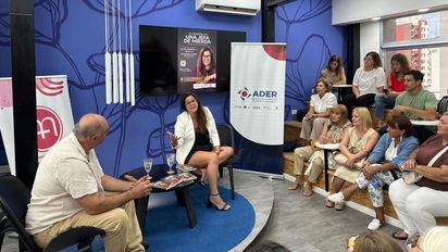 Presentaron en AIRE el libro 