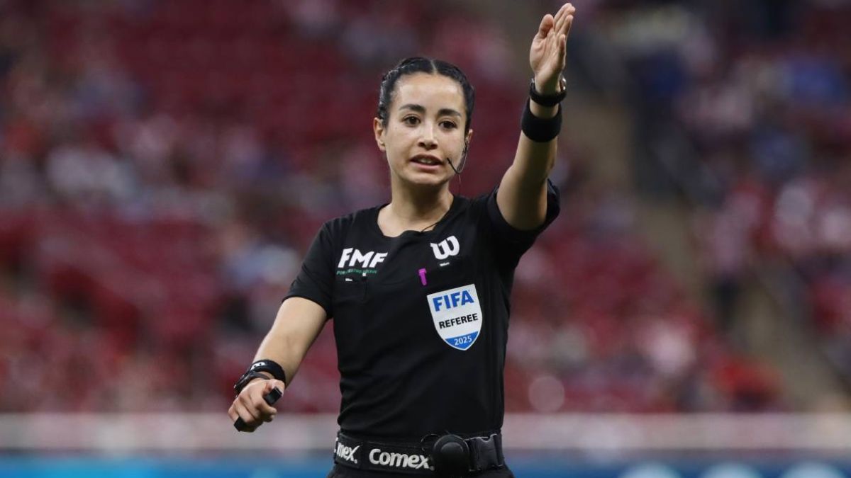 Echaron a un periodista que recomendó a una árbitra dedicarse a sus hijos