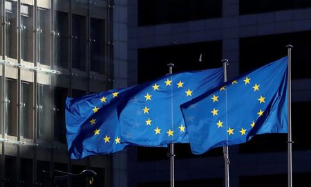 La Unión Europea aprueba la creación de una fuerza militar y un aumento del gasto en defensa. La Unión Europea aprueba la creación de una fuerza militar y un aumento del gasto en defensa.