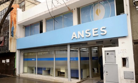ÚLTIMO MOMENTO: la decisión de ANSES que afectará a los beneficiarios este 27 de noviembre ÚLTIMO MOMENTO: la decisión de ANSES que afectará a los beneficiarios este 27 de noviembre