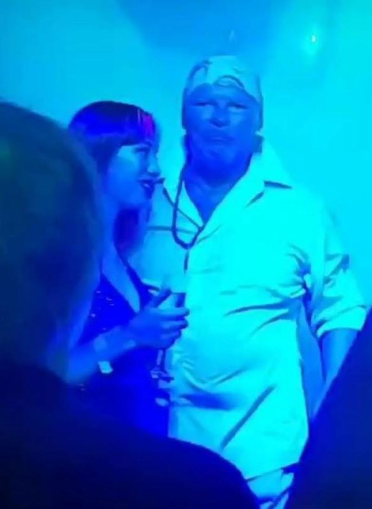 Alfa estuvo en un boliche con Delfina Wagner.