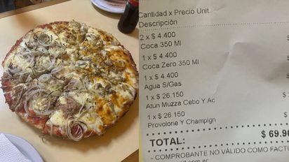Fue a comer a Guerrín, pidió mitad de atún y cebolla, mitad de provolone y mostró el ticket final