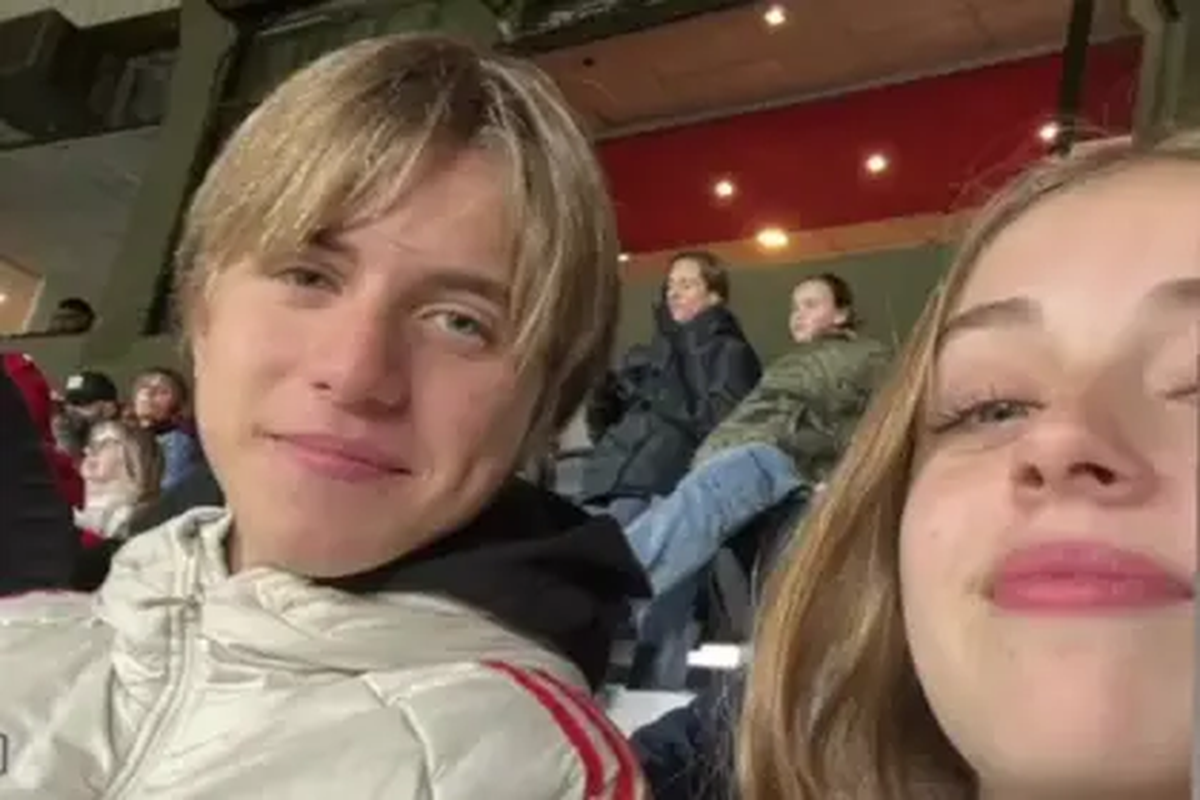 El hijo de Wanda Nara y Maxi López, Valentino, junto a su novia, Julieta Filliol. El hijo de Wanda Nara y Maxi López, Valentino, junto a su novia, Julieta Filliol.