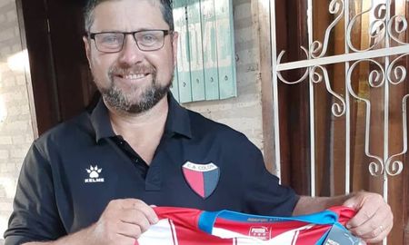 De trabajar en Colón a formar para de la final de la Copa Sudamericana entre Racing vs Cruzeiro De trabajar en Colón a formar para de la final de la Copa Sudamericana entre Racing vs Cruzeiro