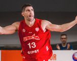 Daniel Hure deberá dejar el básquet de Unión. Daniel Hure deberá dejar el básquet de Unión.
