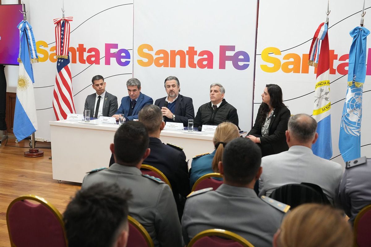 Rosario es sede de un encuentro de especialistas de 12 provincias, del Gobierno nacional, de Naciones Unidas y del Departamento de Estado de Estados Unidos para analizar estrategias frente al crimen organizado.