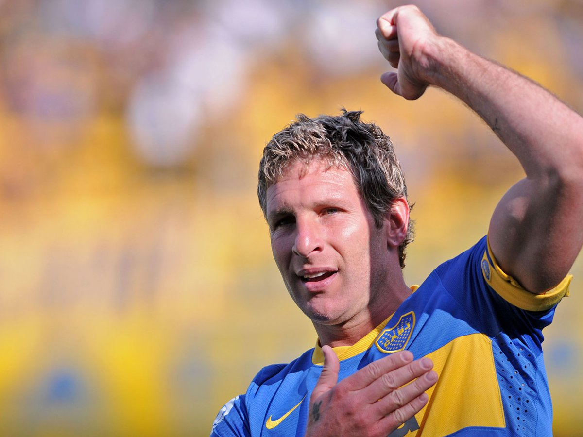 En 1973 nace en la ciudad de La Plata el ex futbolista e ídolo de Boca Juniors Martín Palermo