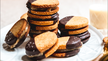 Cómo preparar un riquísimo relleno para galletitas en 5 minutos: la receta de Jimena Monteverde