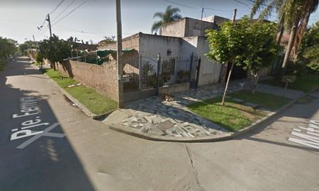 Motochorros en Santa Fe: asaltaron a un hombre en el barrio María Selva Motochorros en Santa Fe: asaltaron a un hombre en el barrio María Selva