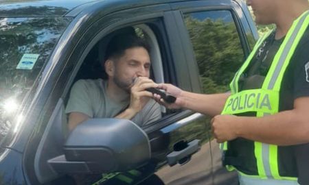 El episodio se dio en el contexto de los controles preventivos de tránsito implementados en distintos puntos de la provincia durante los festejos de Año Nuevo. El episodio se dio en el contexto de los controles preventivos de tránsito implementados en distintos puntos de la provincia durante los festejos de Año Nuevo.