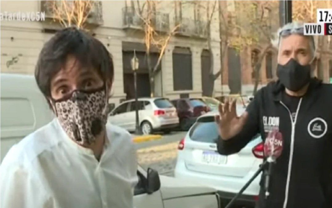 Robertito Funes entrevistó al hombre que lo increpó