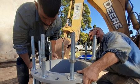 Los trabajos en el Tanque Central concluyeron este miércoles con éxito, aseguraron desde la Municipalidad de Santo Tomé. Los trabajos en el Tanque Central concluyeron este miércoles con éxito, aseguraron desde la Municipalidad de Santo Tomé.