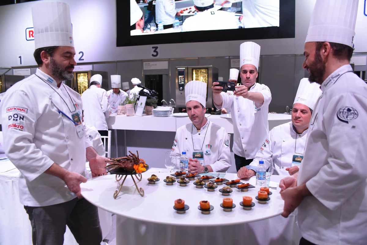 Cocineros del Litoral al Torneo Federal de Chefs Cocineros del Litoral al Torneo Federal de Chefs