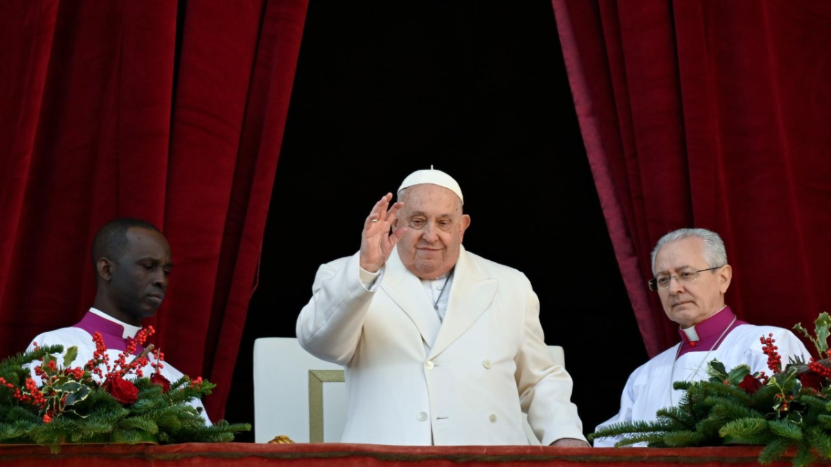 El papa Francisco continúa estable.