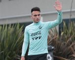Los jugadores de la Selección Argentina dieron negativo de coronavirus y están listos para jugar ante Paraguay y Perú por las Eliminatorias. Los jugadores de la Selección Argentina dieron negativo de coronavirus y están listos para jugar ante Paraguay y Perú por las Eliminatorias.