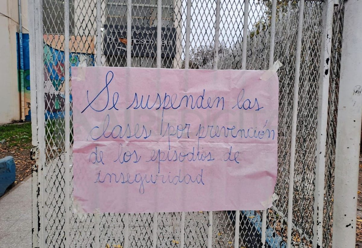 “Se suspenden las clases por prevención de los episodios de inseguridad”