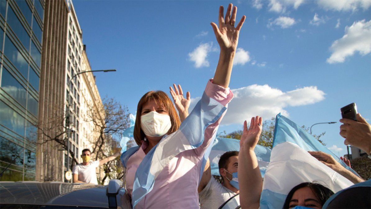 Creo que tengo condiciones y la valentía que hace falta como para llevar adelante el cambio que necesita el país