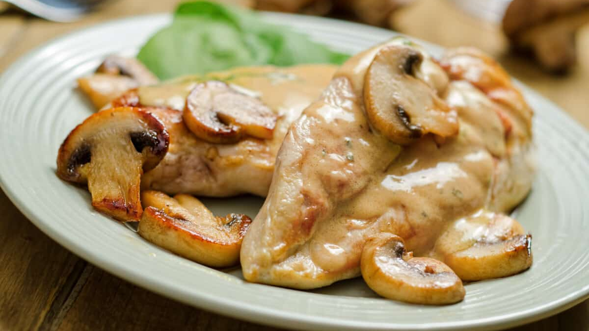 La receta fácil y deliciosa para hacer pollo al vino blanco&nbsp;