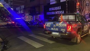 Conmoción en el centro de Santa Fe por la muerte de una mujer en la vía pública