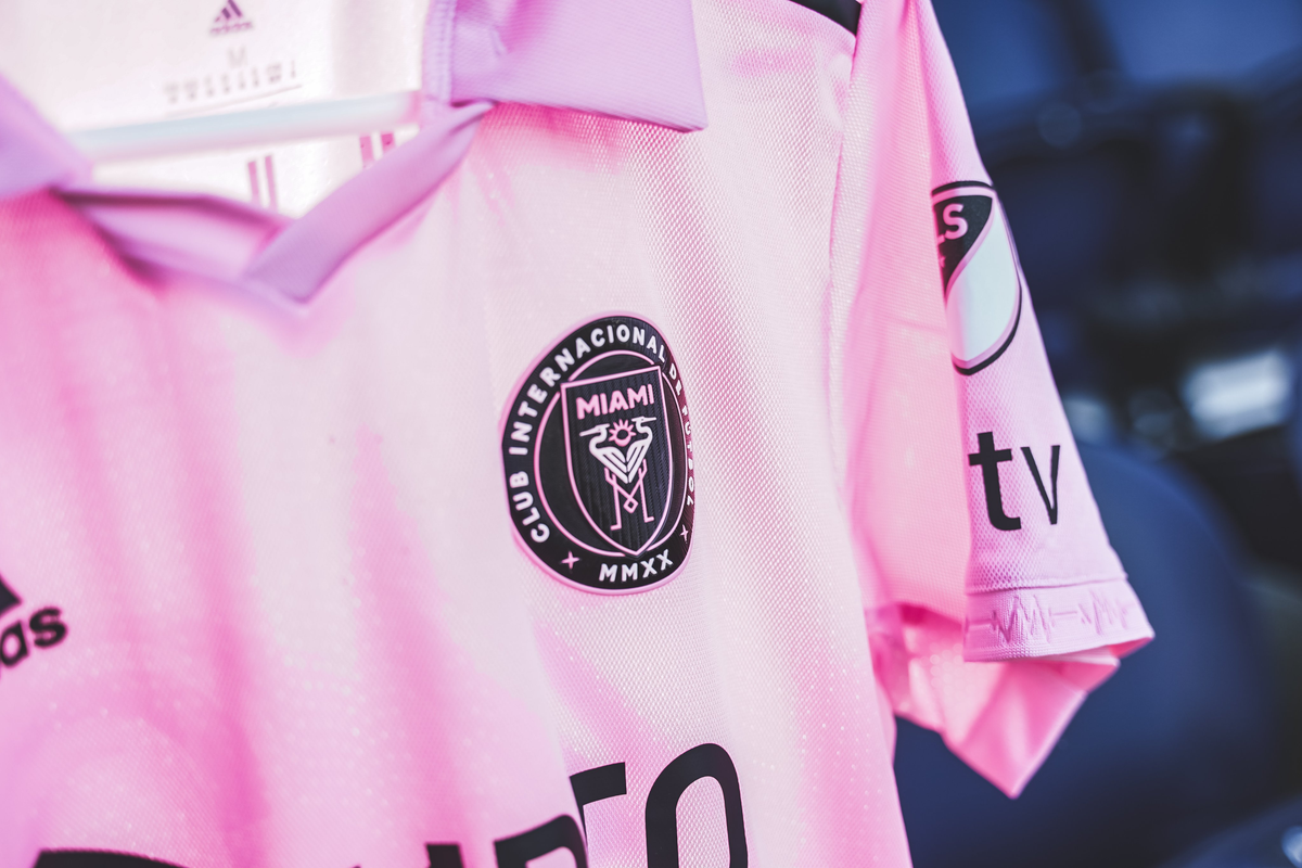 La camiseta de Inter Miami. La camiseta de Inter Miami.