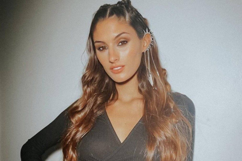 Lola Latorre: aparecieron las fotos de la fiesta clandestina