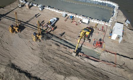 Se espera que la obra del Gasoducto Metropolitano esté habilitada en el primer cuatrimestre de 2025. Se espera que la obra del Gasoducto Metropolitano esté habilitada en el primer cuatrimestre de 2025.