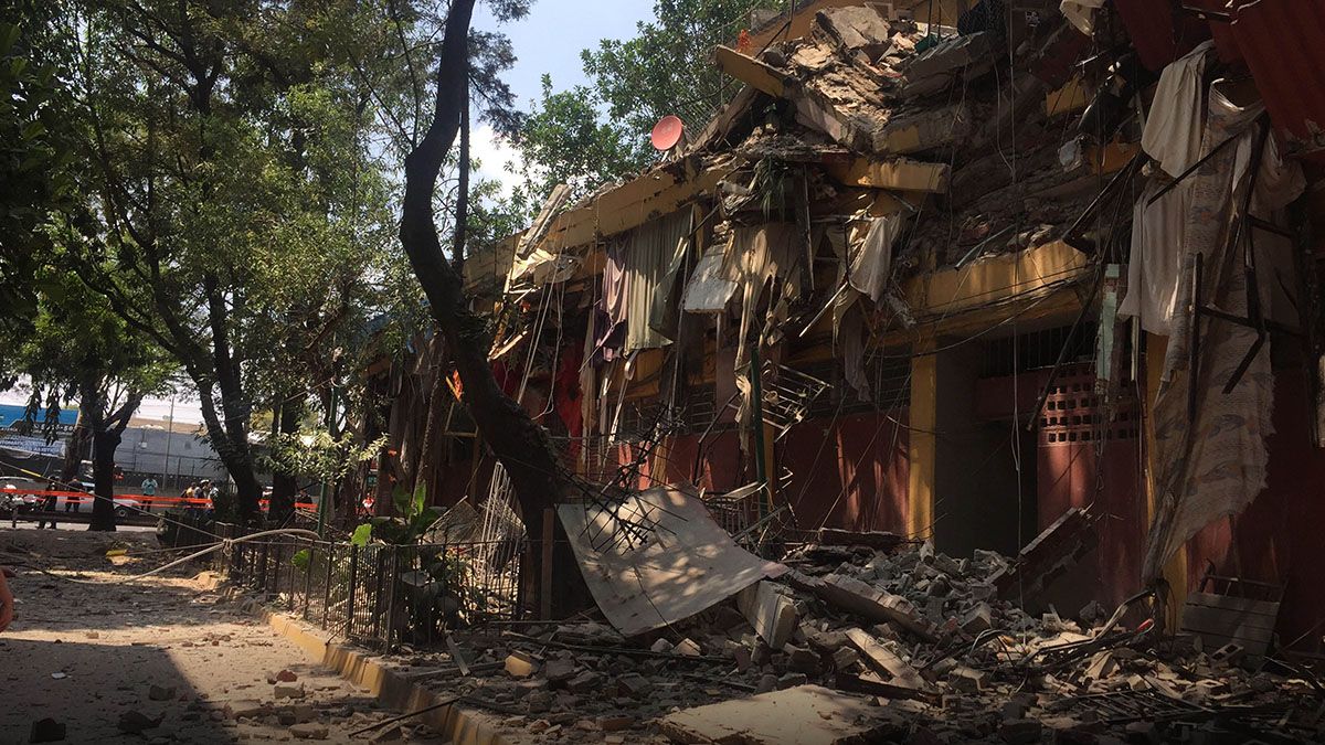 México registró un fuerte sismo este lunes.