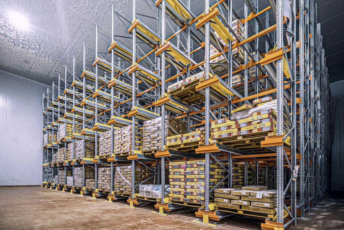 Sistemas de almacenamiento industrial diseñados y montados por Sotic