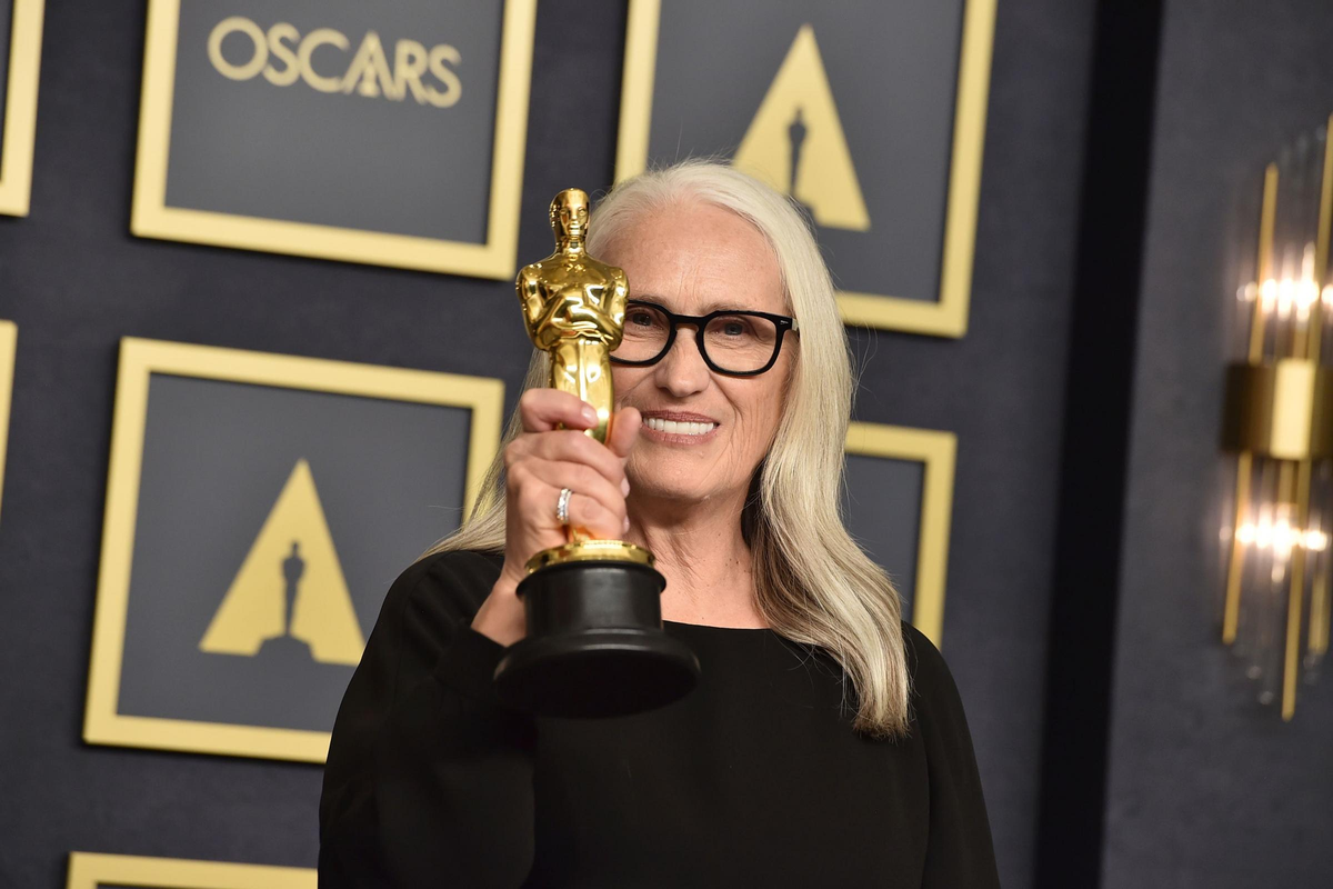 Jane Campion se convierte en la tercera mujer en ganar la categor&iacute;a en los Oscar.
