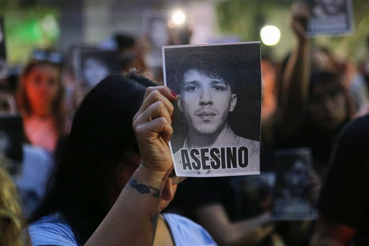 Valentín Alcida intentó hacer pasar el femicidio de Sophia como suicidio. Valentín Alcida intentó hacer pasar el femicidio de Sophia como suicidio.