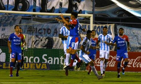 Unión debe ganar para seguir aspirando a acceder a la zona principal de la Copa de la Liga Profesional. Enfrentará a Arsenal a partir de las 17:10. Unión debe ganar para seguir aspirando a acceder a la zona principal de la Copa de la Liga Profesional. Enfrentará a Arsenal a partir de las 17:10.