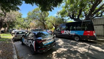 Violento robo en Santa Fe: golpearon a un adulto mayor y lo encerraron en el baño