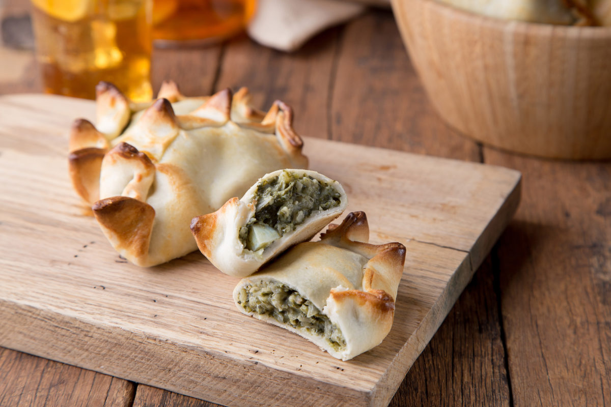 Cómo hacer empanadas de acelga: una receta fácil y deliciosa