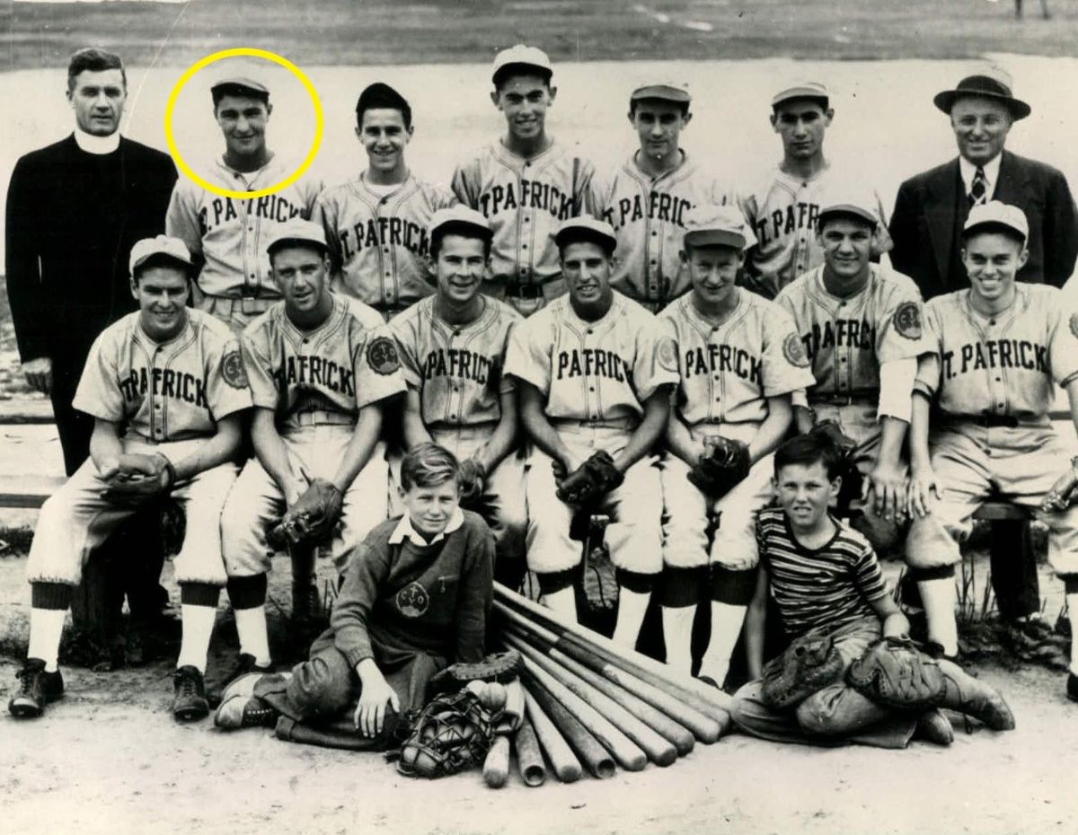 En su adolescencia, Marciano asistió a la Brockton High School, donde practicó fútbol americano y béisbol. Sin embargo, fue separado de este último equipo porque en 1940 se unió a la Liga de la iglesia de Saint Patrick (foto), ya que la escuela no permitía que sus jugadores integraran otros conjuntos.