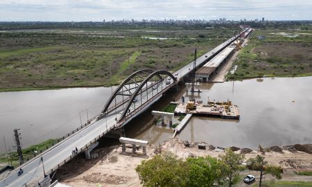 Santa Fe se hará cargo de reparar el Puente Carretero, pese a que corresponde a Nación. Santa Fe se hará cargo de reparar el Puente Carretero, pese a que corresponde a Nación.