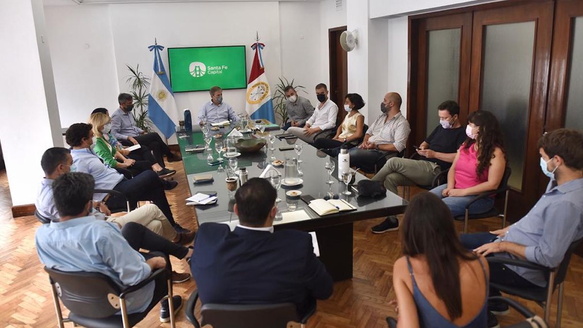 El intendente Emilio Jatón prepara cambios de estructura de gabinete para los dos años de gestión que restan.&nbsp;