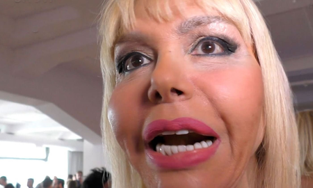 adriana aguirre estreno su primera cancion con su videoclip y un jugado look con el que se le vio todo adriana aguirre estreno su primera cancion con su videoclip y un jugado look con el que se le vio todo