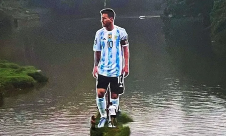 Locura por Messi en India: le hicieron una gigantografía en medio de un río Locura por Messi en India: le hicieron una gigantografía en medio de un río