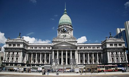 El presidente de la Cámara, Martín Menem, mantendrá reuniones el próximo martes con los bloques dialoguistas y con Unión por la Patria, que es el bloque más opositor al Gobierno Nacional El presidente de la Cámara, Martín Menem, mantendrá reuniones el próximo martes con los bloques dialoguistas y con Unión por la Patria, que es el bloque más opositor al Gobierno Nacional