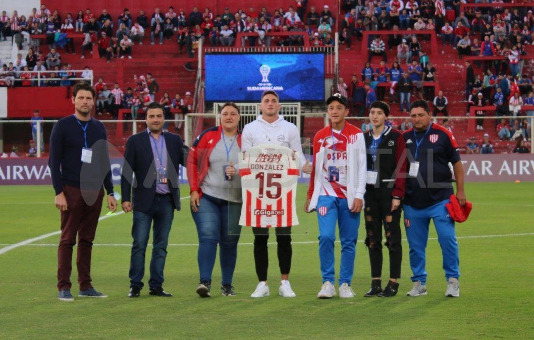 El Club Atlético Unión brindó en detalle el nuevo acuerdo sobre la venta de Gastón González al Orlando City de la MLS.