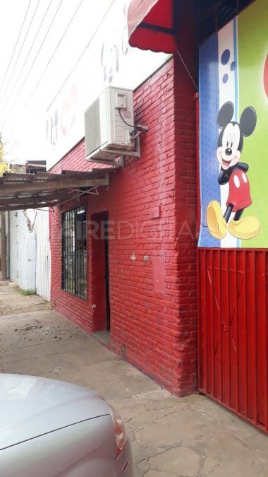 Robaron en una pañalera frente a la comisaría 10ª