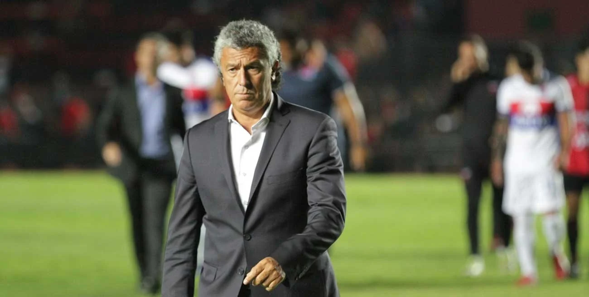 Néstor Gorosito define el equipo de Colón para recibir a Central Córdoba. Néstor Gorosito define el equipo de Colón para recibir a Central Córdoba.