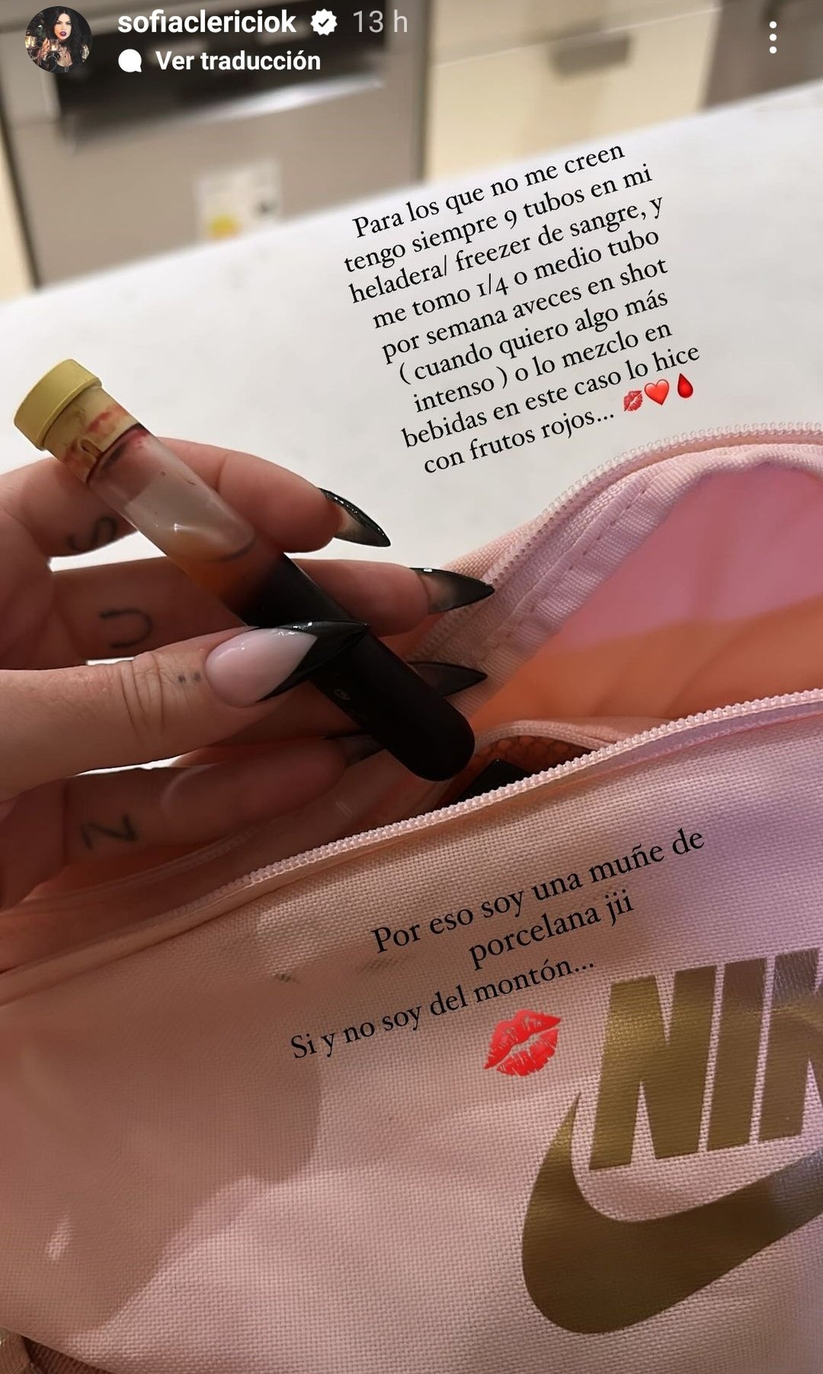 Sofía Clerici reveló su secreto para mantenerse joven: beber sangre. Sofía Clerici reveló su secreto para mantenerse joven: beber sangre.