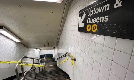 Estación de metro cerrada por investigación de tiroteo. Estación de metro cerrada por investigación de tiroteo.
