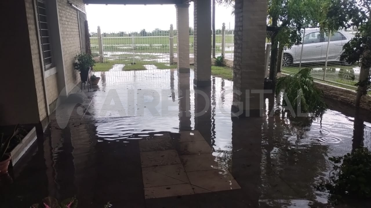 Decenas de familias fueron evacuadas ante la magnitud de los daños. Decenas de familias fueron evacuadas ante la magnitud de los daños.