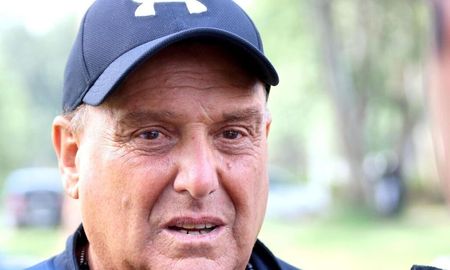 el entrenador de altos hornos zapla fue apretado por barrabravas con cuchillos el entrenador de altos hornos zapla fue apretado por barrabravas con cuchillos