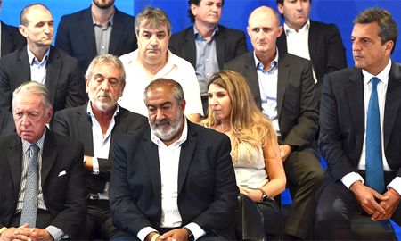Aire de Santa Fe | Massa con la CGT.jpg