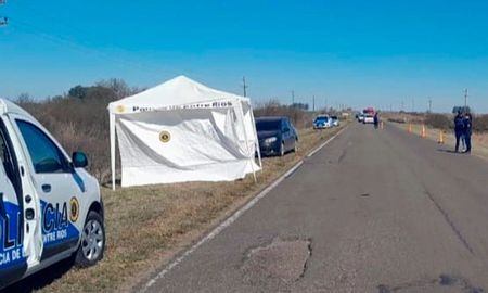 El accidente fatal ocurrió a la altura de San Salvador, Entre Ríos. El accidente fatal ocurrió a la altura de San Salvador, Entre Ríos.
