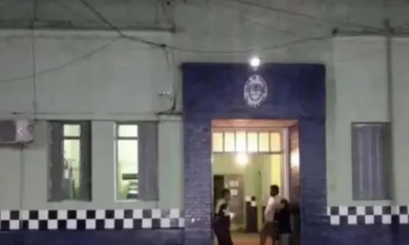 Una madre denunció que intentaron llevarse a su hija con engaños en una ciudad de Tucumán. Una madre denunció que intentaron llevarse a su hija con engaños en una ciudad de Tucumán.