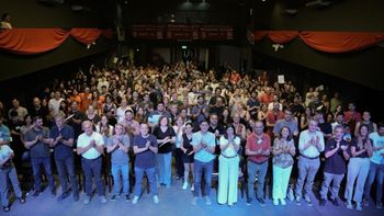 El PS realizó una actividad que reunió más de 300 militantes del departamento La Capital en el Espacio HUB de la ciudad de Santa Fe. 